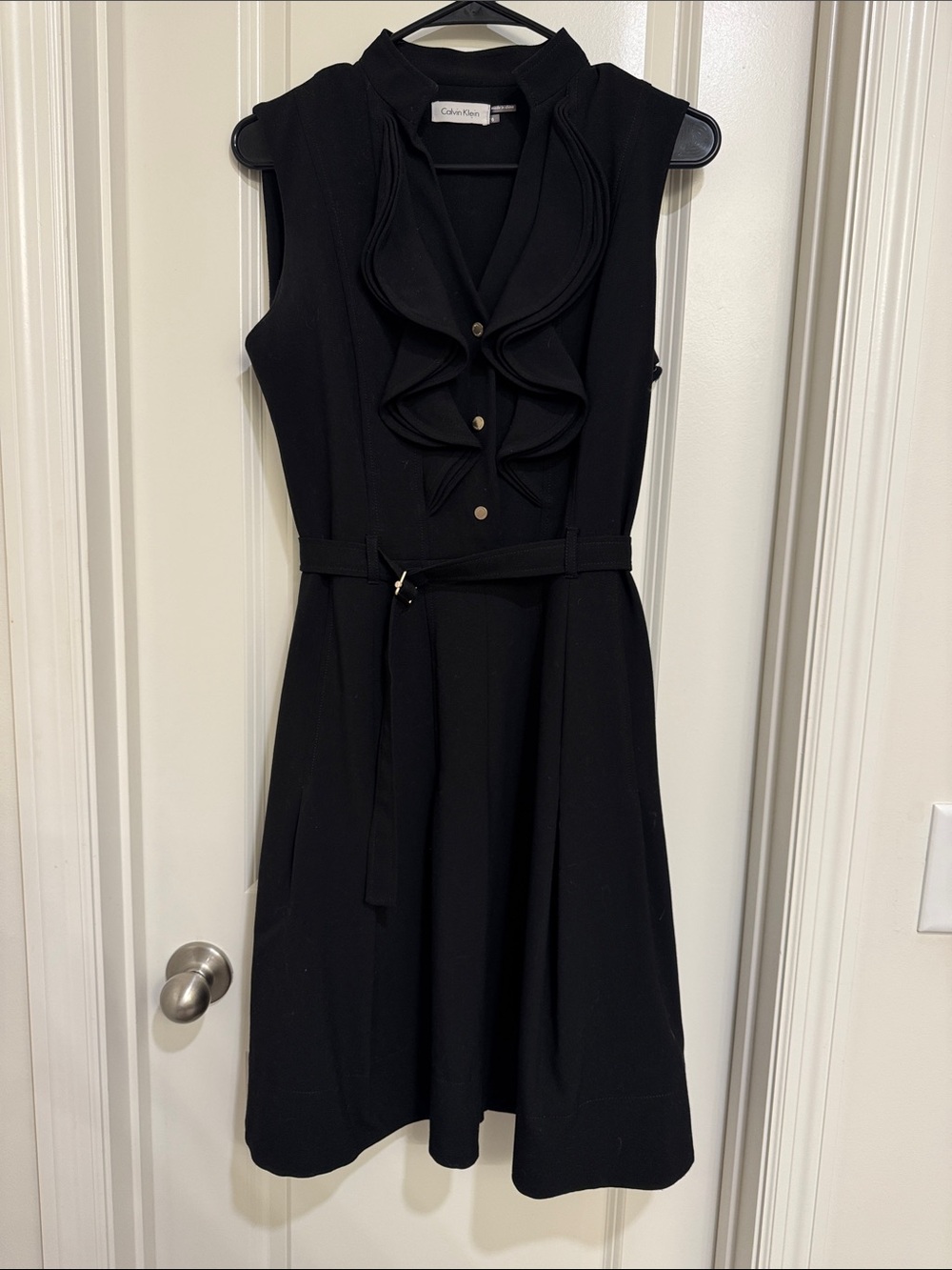 Calvin Klein Black Sleeveless Ruffle-Front Belted Dress